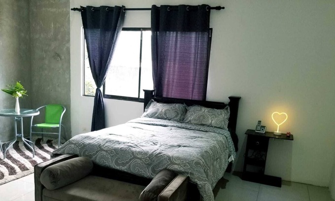 Aserri House | Casa Vista Grande