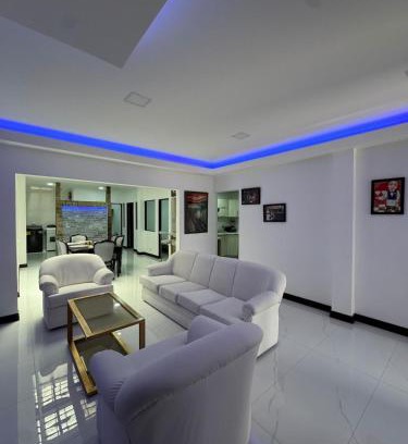 San Jose House | Casa Viveo, a modern and spacious house!