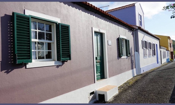 Horta Villa | Casa Volta do Mar in Porto Pim, Horta