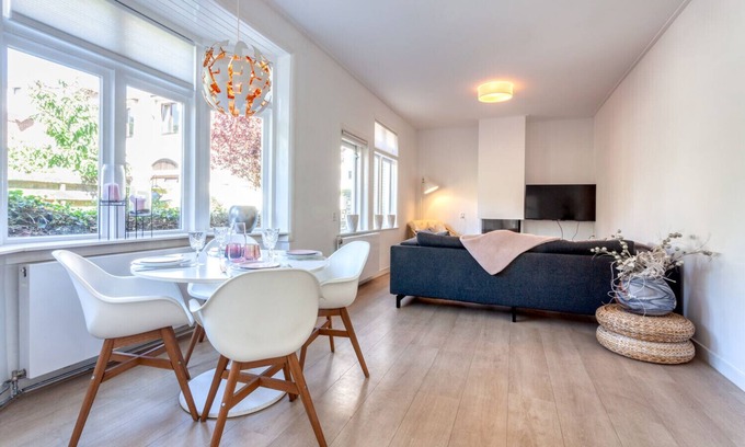 Zandvoort Cottage | Casa Vos Family Home