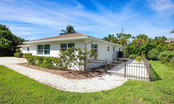 Sanibel House | Casa Ybel North - Newly renovated duplex on the canal, short distance to the