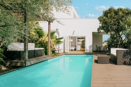 Kamakura Villa | Casablanca Pool House
