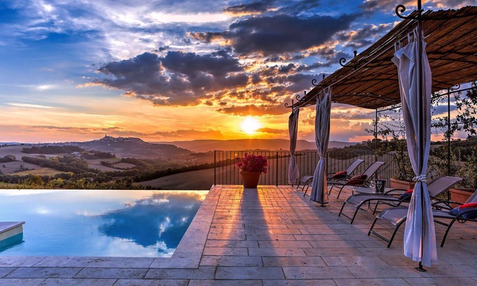 Todi Villa | Casale Dei Gelsomini 8, Emma Villas