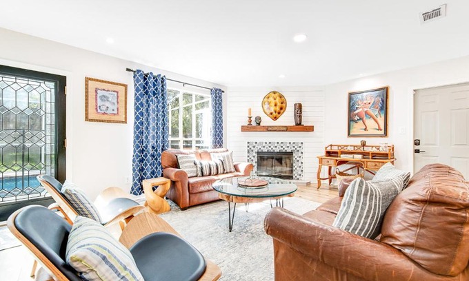Pensacola House | Casanana Manor at Fairpoint Place