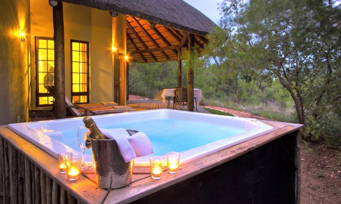 Phalaborwa Cabin | Casart Game Lodge