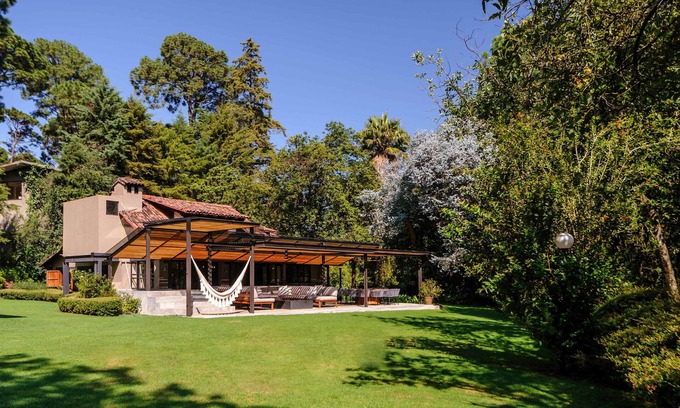 Valle de Bravo Villa | Casas Abi: A Riverside Sanctuary with Firepit in Avándaro