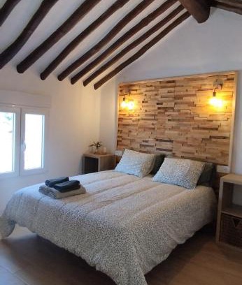 Setenil de las Bodegas Apartment | Casas las Lanzas 1