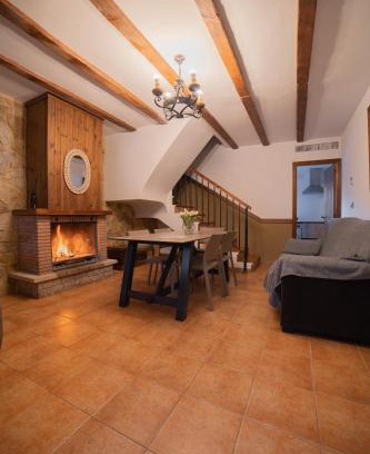 Alcala del Jucar House | Casas Rurales Los Olivos