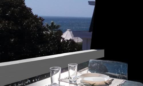 Estoril Apartment | Cascais-Estoril BEACHFRONT Apartments