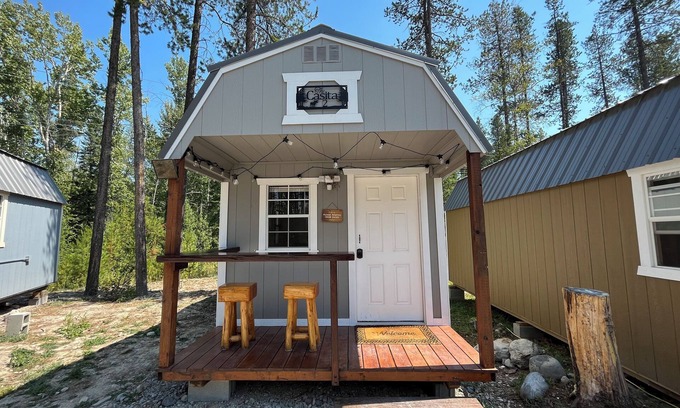 West Glacier Cabin | Casita 2, Tiny Home in Wood Area, 1 Mile From Glacier Entrance- 2 Guests