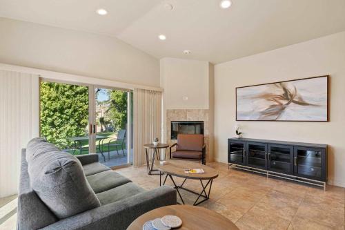 Coachella Apartment | Casita 44473 - RV Resort Studio