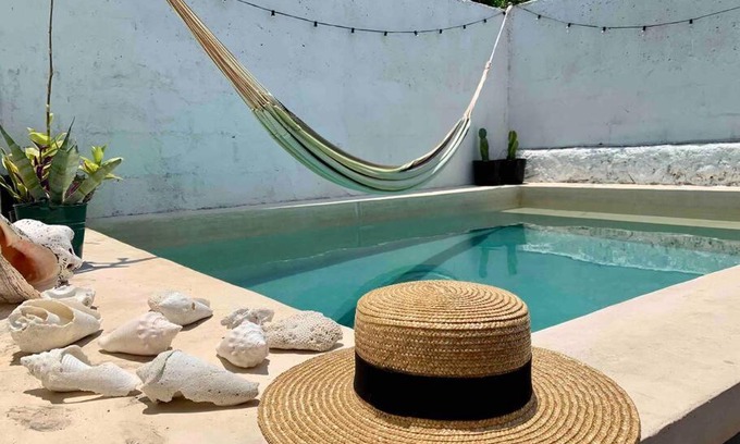 Centro House | Casita azul colonial en el centro de Mèrida.