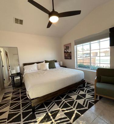 Mesquite House | Casita by the Palms