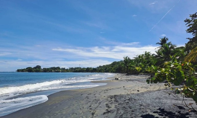 Puerto Viejo de Talamanca House | Casitas en la Jungla - Luz Tropical
