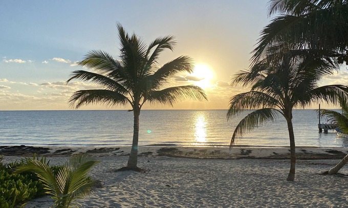 Puerto Morelos Villa | Casita KinHa Sunrise Suite - Oceanfront