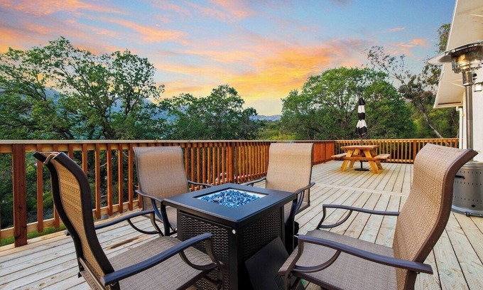 Three Rivers House | Casita Tres Rios -KING BED- *Minutes to Sequoias*