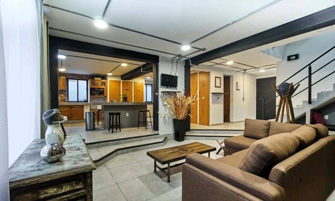 Ciudad Lopez Mateos House | Casona 46 Rooms & Studios