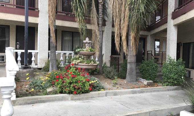 Castaic Hotel | Castaic Inn Near Six Flags Magic Mountain