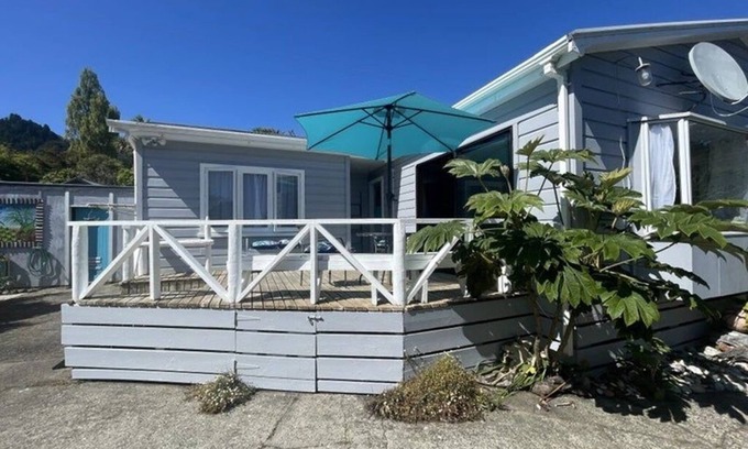 Pohara House | Castaway Cottage - Cute and relaxing house in beautiful Pohara