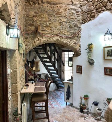 Castell-Platja d'Aro Cabin | Castell de Tati