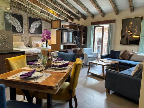 Santeagueda Apartment | Castello di Carlo - Departamento Carlo Magno III
