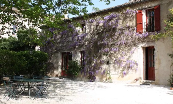 Saint-Leon Cottage | Castelneau Castle