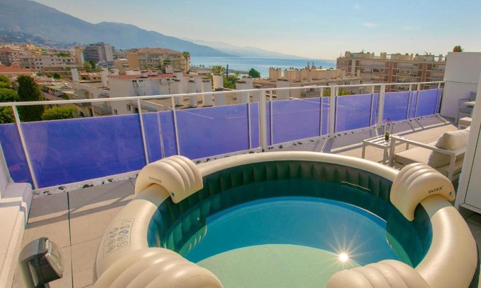 Roquebrune-Cap-Martin Apartment | Castiello B&B