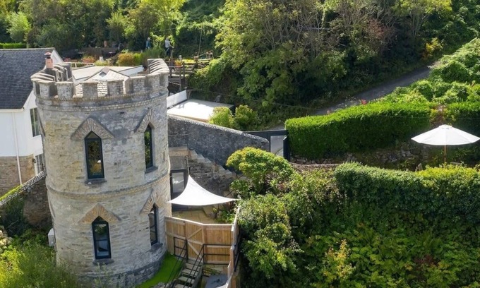 Portreath Other | Castle by the Beach with Sea Views, Portreath