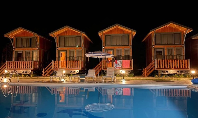 Sile Hotel | Castle Nolana Hotel & Horse Club