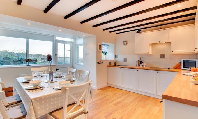 Craster House | Castle Point Cottage Craster