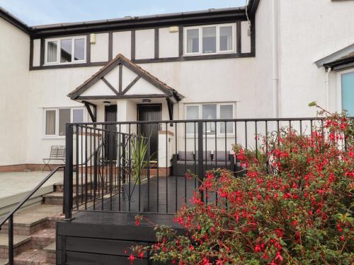 Deganwy House | Castle View