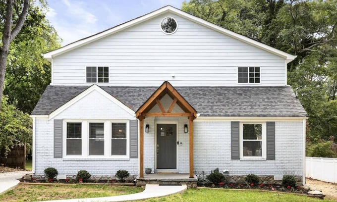 Candler-McAfee House | Castlegate Getaway