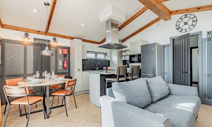Newton Grange Ski Chalet | Castleton Premier Lodge