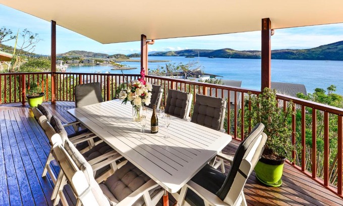 Hamilton Island House | Casuarina 16 - 3 Bedroom House With 180 Degree Ocean Views, Buggy & Valet Service