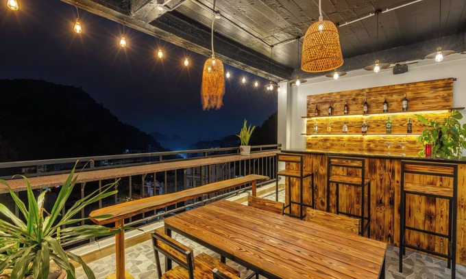 Cat Hai Hotel | Cat Ba Xanh Spring Garden Hotel