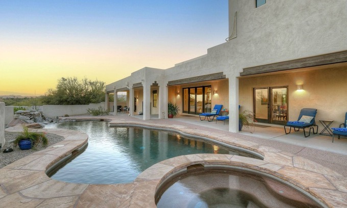 Tucson House | Catalina Breeze – Luxury Living with Heated Pool/Spa and Stunning Mountain Views