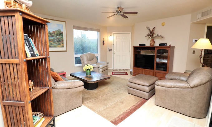Tucson Condo | Catalina Canyon View 11264