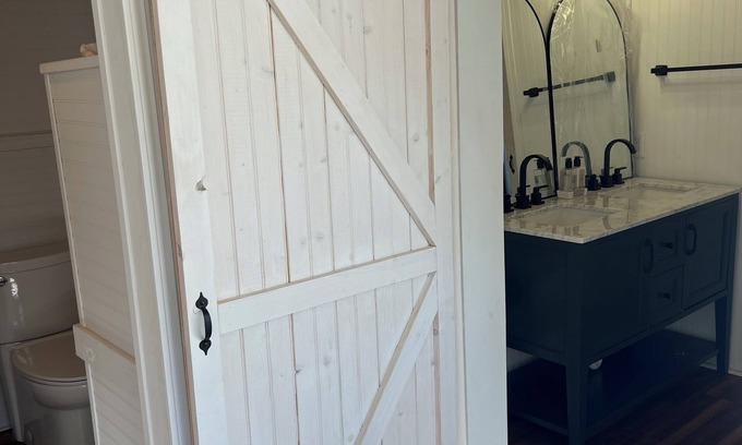 Waynesville House | Cattie's Cottage Charming house steps away from beautiful downtown Waynesville