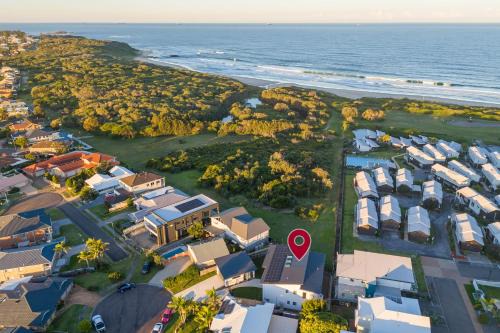 Caves Beach Apartment | Caves Beach Getaway
