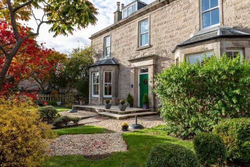 Nairn Bed & Breakfast | Cawdor House B&B
