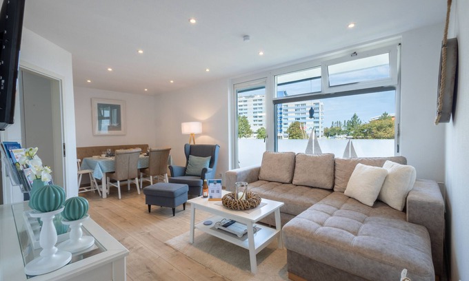 Heiligenhafen Apartment | CBlue "Küstenzauber" with Balcony