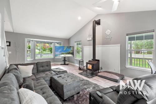 Coeur d'Alene House | CDA Quiet Neighborhood Retreat