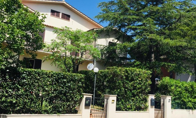 Castiglioncello Apartment | Cedro del Libano