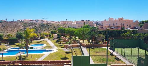 Velez-Malaga House | Celestina Apartment, piscinas, Parking gratis, a 5 min de Torre del Mar