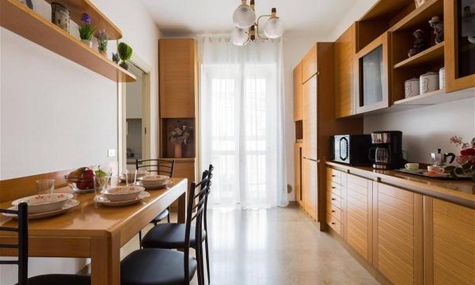 Bullona Apartment | Cenisio 10A