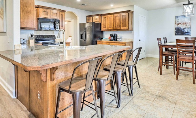 Centerton House | Centerton Home w/ Patio ~ 6 Mi to Bentonville