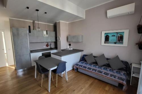 Saragozza-Porto Apartment | Central and Cosy Apartament