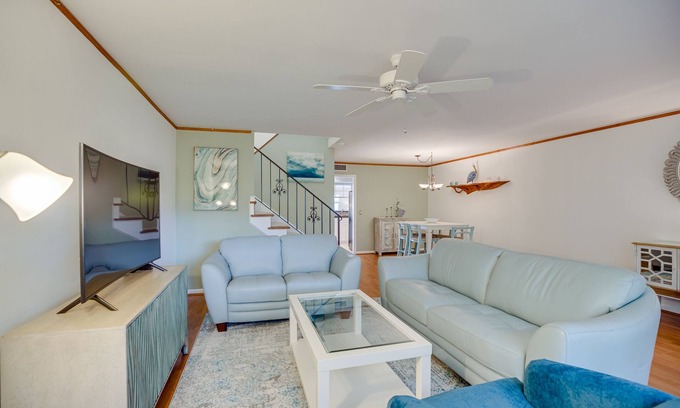 Central Beach House | Central Beach-Modern 2 Bedroom townhouse on Barrier Island 2-minutes to beach