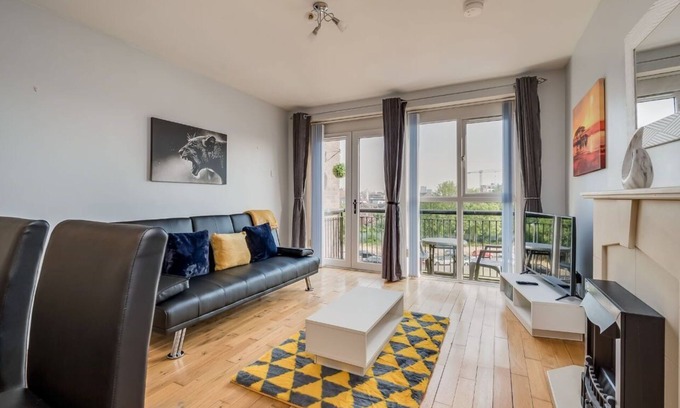 Belfast City Centre Apartment | Central Belfast Apartments: Cromwell