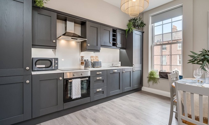 Belfast City Centre Apartment | Central Belfast Apartments: Botanic